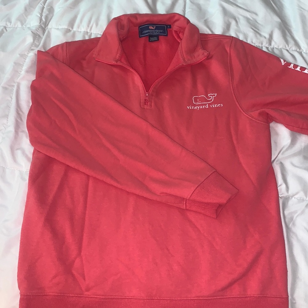 vineyard vines pull over